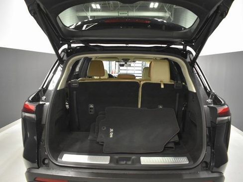 Used 2023 INFINITI QX60 Luxe image 38