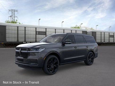 New 2026 Lincoln Navigator Black Label AWD/4WD image 2