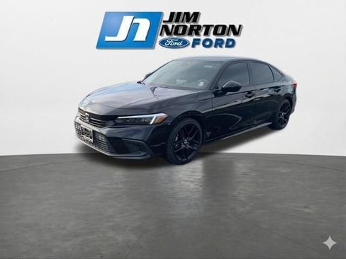 Used 2022 Honda Civic Sport image 4