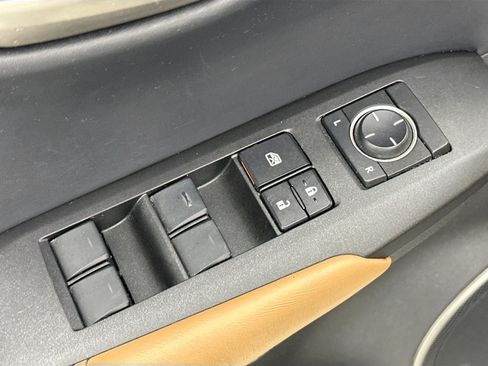Used 2016 Lexus NX 200t FWD w/ Premium Package image 18
