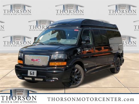 New 2025 GMC Savana 2500 Work Van 3D Extended Cargo Van w/ Driver Convenience Package image 1