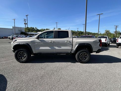 New 2026 Chevrolet Colorado ZR2 w/ Technology Package AWD/4WD image 6