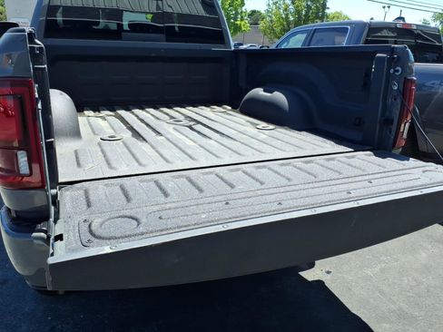 Used 2026 RAM 2500 Laramie w/ Night Edition AWD/4WD image 28