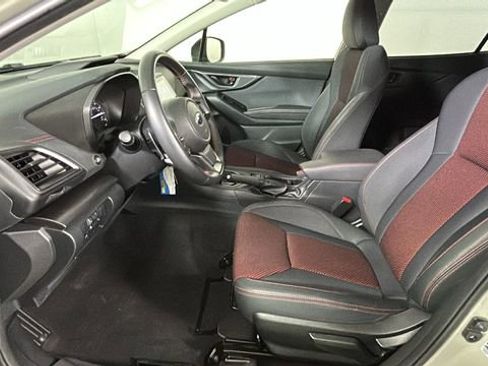 Used 2023 Subaru Crosstrek 2.0i Premium w/ Popular Package #2 AWD/4WD image 11