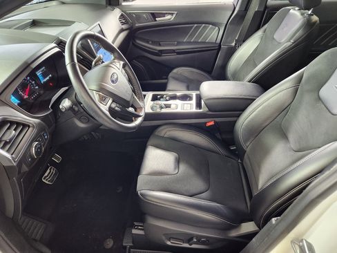 Certified 2022 Ford Edge ST w/ Equipment Group 401A image 11