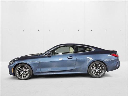 Used 2025 BMW 430i xDrive Coupe w/ Convenience Package image 8