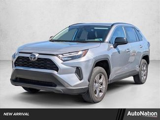 Used 2025 Toyota RAV4 LE video 1