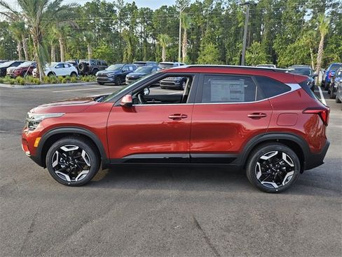New 2026 Kia Seltos SX image 3