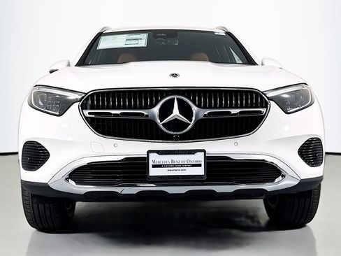 New 2026 Mercedes-Benz GLC 300 image 2