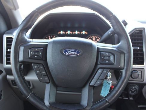 Used 2018 Ford F150 XLT w/ Equipment Group 302A Luxury image 28