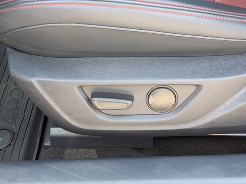 Used 2024 Ford Mustang GT Premium RWD image 18