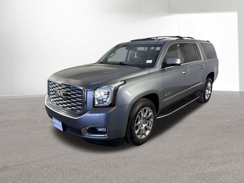 Used 2019 GMC Yukon XL Denali w/ Open Road Package image 26