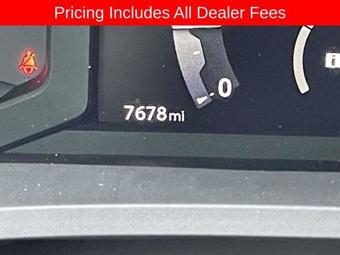Used 2025 Toyota Tacoma SR AWD/4WD image 22