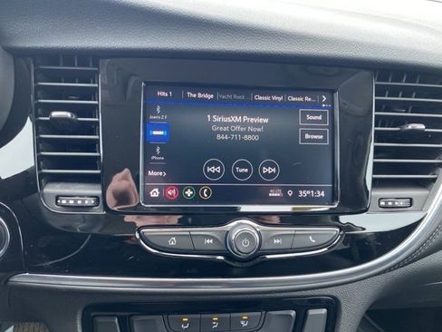 Used 2018 Buick Encore Preferred image 23