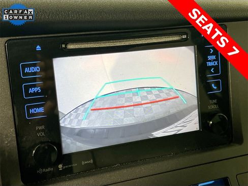 Used 2017 Toyota Sienna LE image 13