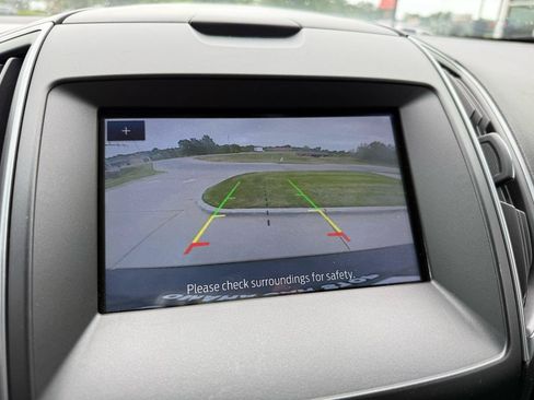Used 2017 Ford Edge SE AWD/4WD image 17