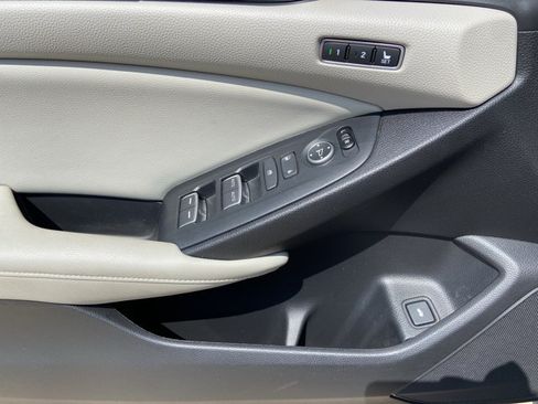 Used 2018 Honda Accord EX-L image 49