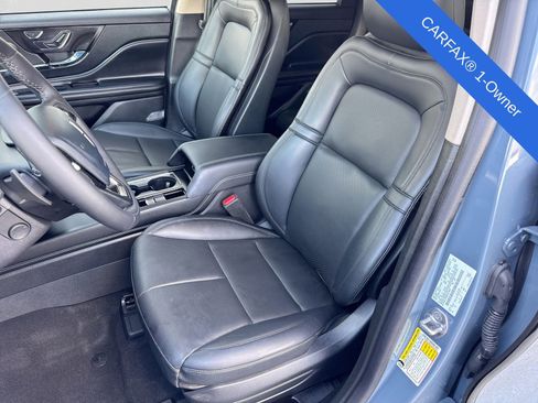 Used 2025 Lincoln Corsair AWD w/ Equipment Group 101A image 19