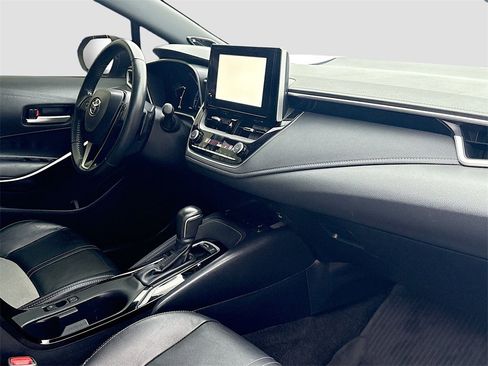 Used 2024 Toyota Corolla XSE image 27