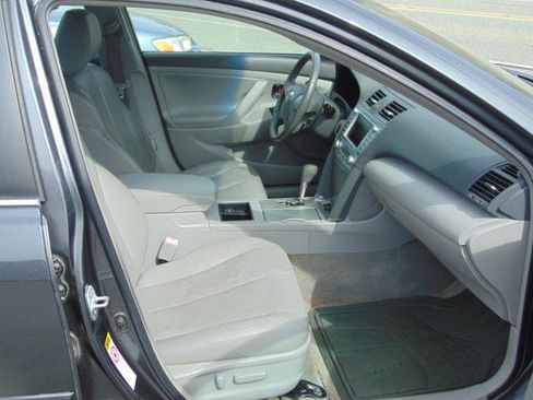 Used 2007 Toyota Camry Hybrid FWD image 15