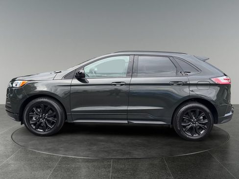 Used 2024 Ford Edge SE w/ Black Appearance Package AWD/4WD image 5