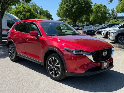 Used 2023 MAZDA CX-5 AWD 2.5 S w/ Premium Package image 4