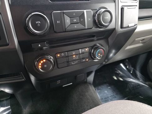 Used 2018 Ford F150 XLT AWD/4WD image 24