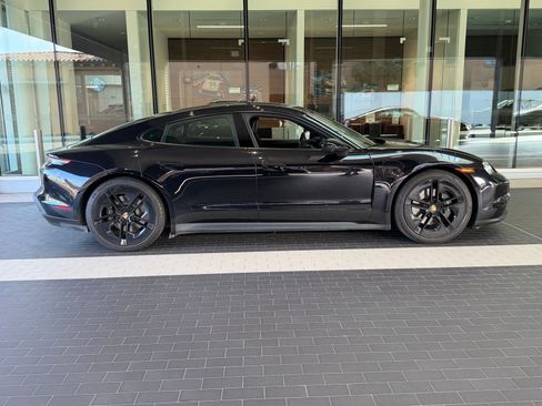 Certified 2025 Porsche Taycan w/ Premium Package RWD image 7