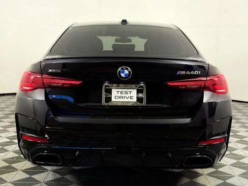 Used 2025 BMW 440i xDrive w/ Premium Package image 7