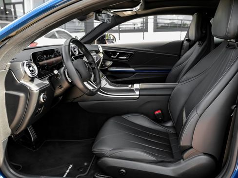Used 2024 Mercedes-Benz CLE 300 4MATIC Coupe image 7