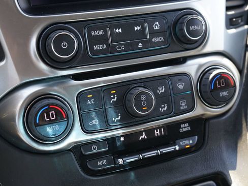 Used 2018 Chevrolet Tahoe LS AWD/4WD image 22
