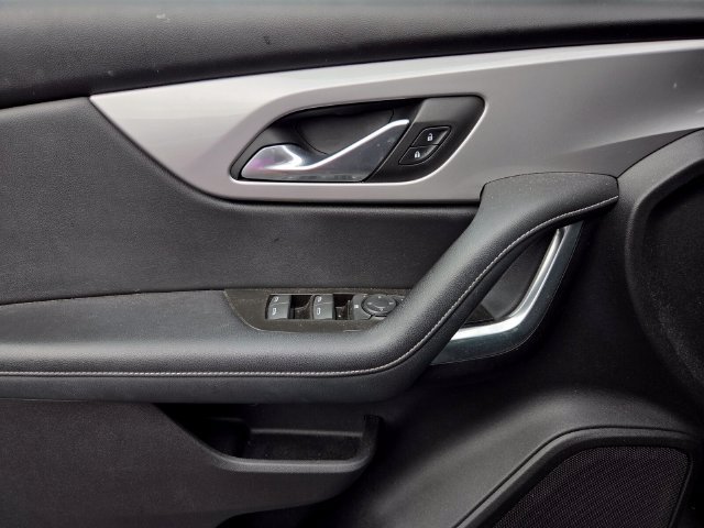Used 2023 Chevrolet Blazer LT FWD image 15