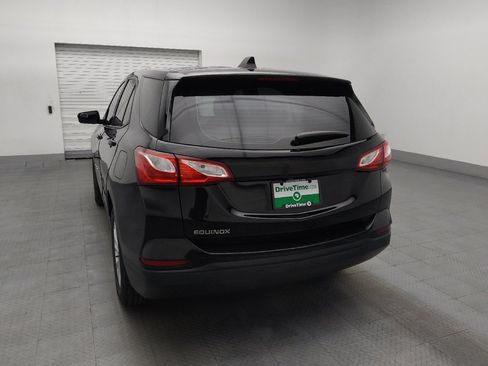 Used 2019 Chevrolet Equinox LS FWD image 6