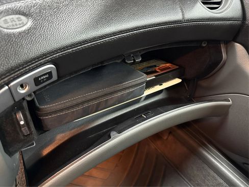 Used 2004 Mercedes-Benz SL 500 w/ AMG Sport Pkg image 25