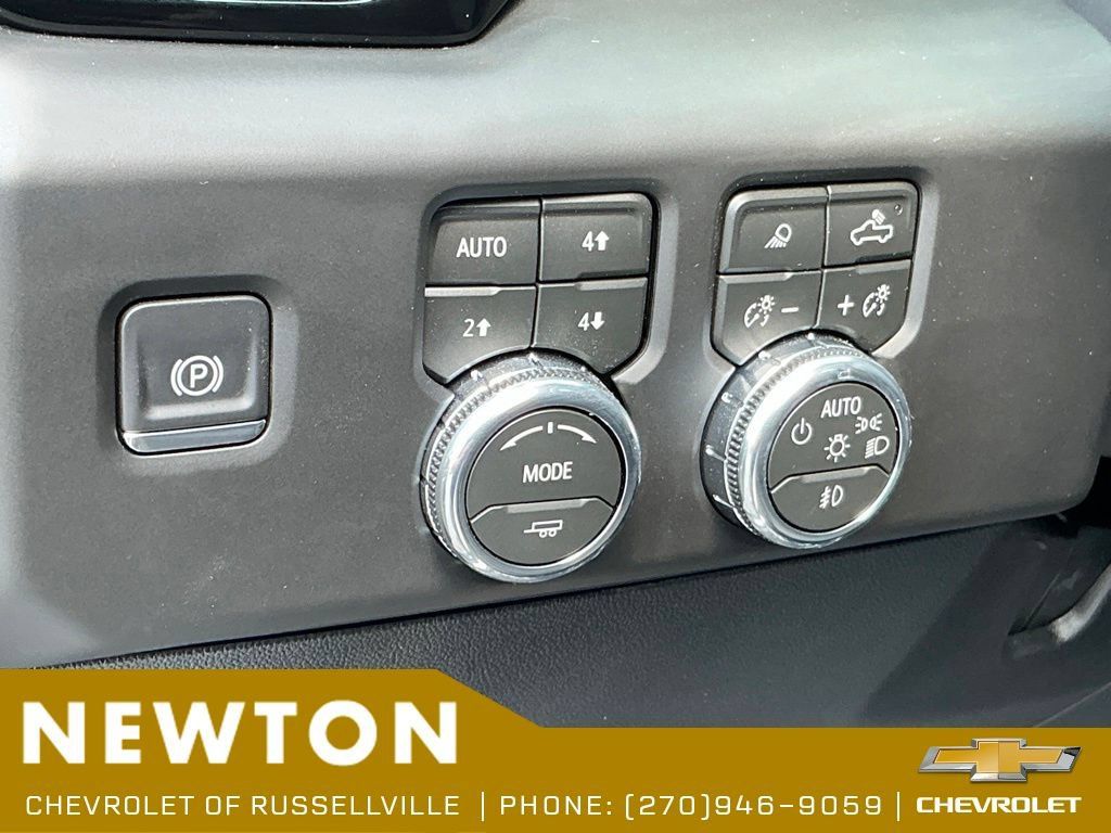 Used 2026 GMC Sierra 2500 Denali w/ Denali Reserve Package AWD/4WD image 8