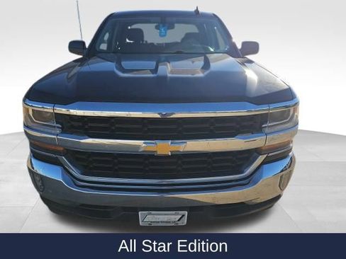 Used 2017 Chevrolet Silverado 1500 LT w/ All Star Edition image 2