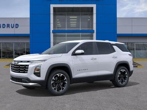 New 2027 Chevrolet Equinox LT AWD/4WD image 2