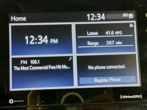 Used 2022 Toyota Camry SE FWD image 29