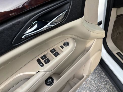 Used 2010 Cadillac SRX Performance image 11