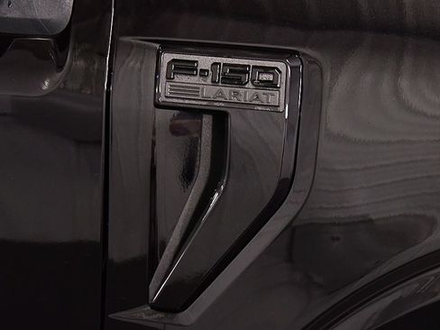 Used 2026 Ford F150 Lariat AWD/4WD image 11