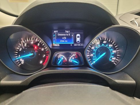 Used 2016 Ford Escape SE FWD image 23