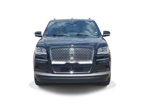 Certified 2024 Lincoln Navigator Reserve AWD/4WD image 2