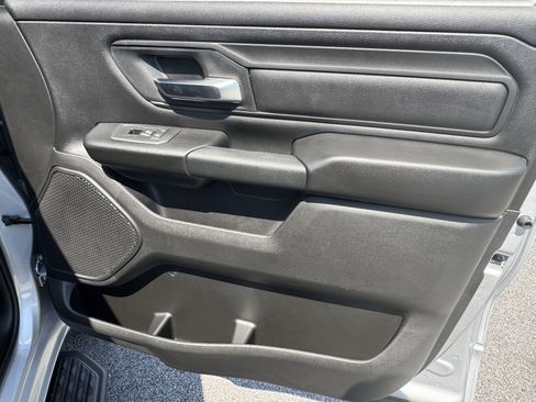 New 2026 RAM 1500 Express AWD/4WD image 15