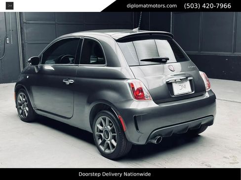 Used 2018 FIAT 500 Pop FWD image 4