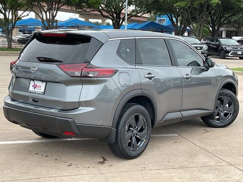 New 2026 Nissan Rogue SV w/ Cold Weather Package FWD image 5