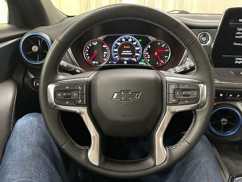 Certified 2024 Chevrolet Blazer RS w/ Driver Confidence II Package image 25