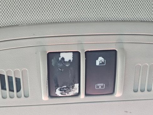 Used 2013 Buick LaCrosse Premium w/ Driver Confidence Package FWD image 37