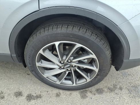 Certified 2023 Lincoln Corsair Standard w/ Equipment Group 101A image 8