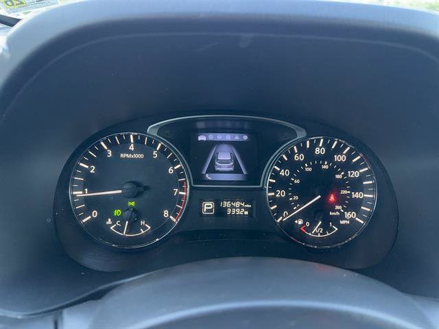 Used 2015 Nissan Pathfinder Platinum FWD image 27