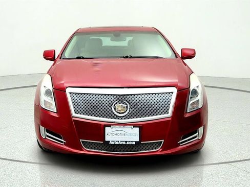 Used 2013 Cadillac XTS Luxury FWD image 2